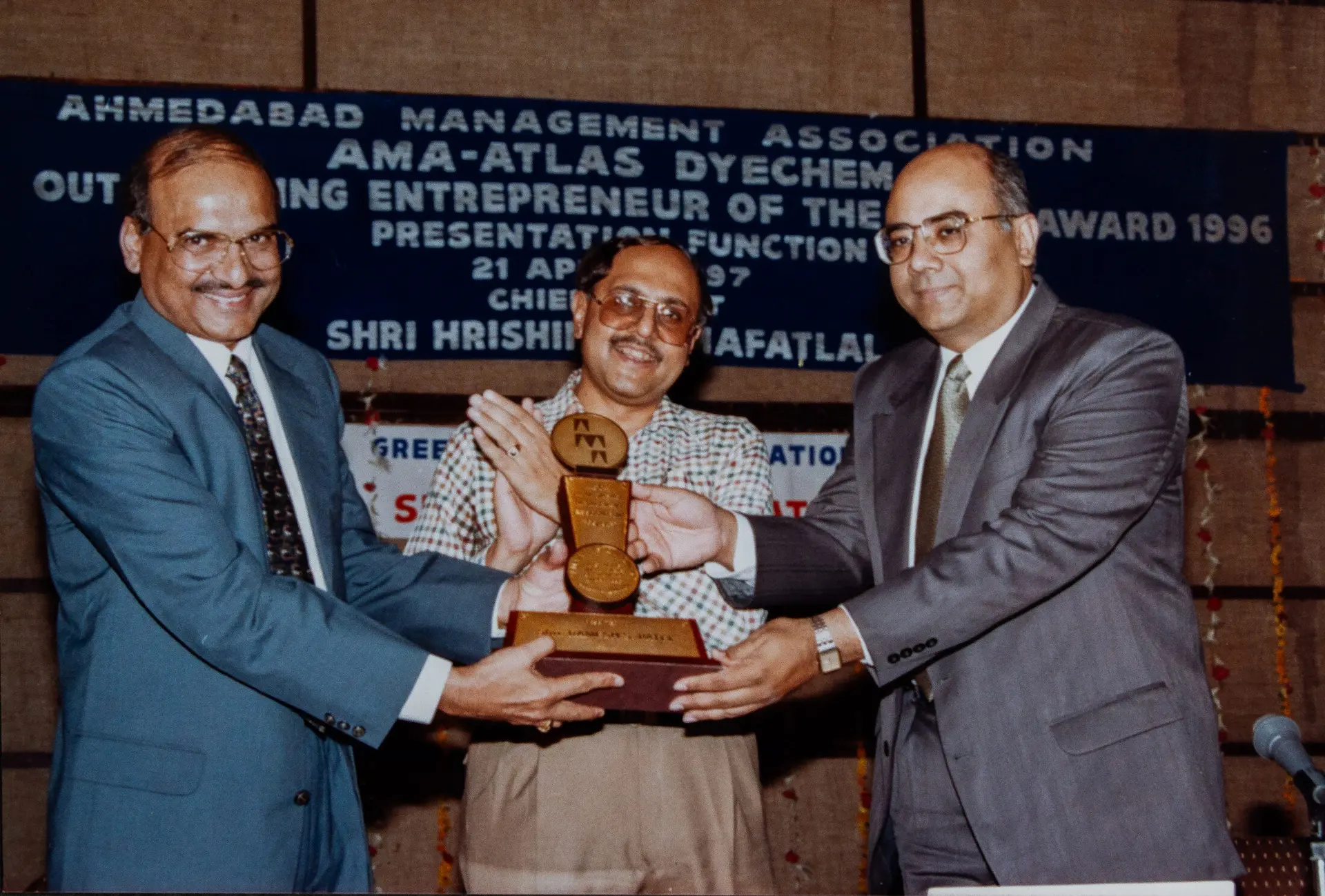 Award presentation at the Ahmedabad Management Association